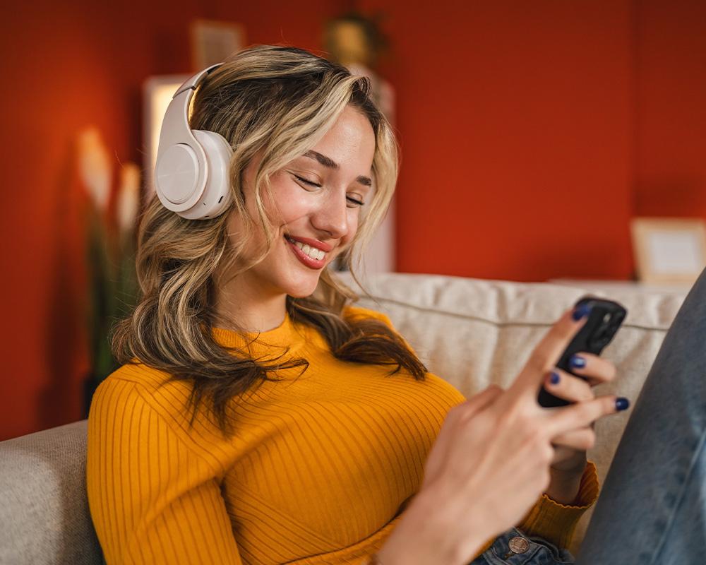 SLUŠAJ – Uđi u svet zvuka